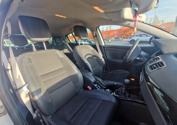 Renault Megane cena 24000 przebieg: 273000, rok produkcji 2015 z Gdańsk małe 56